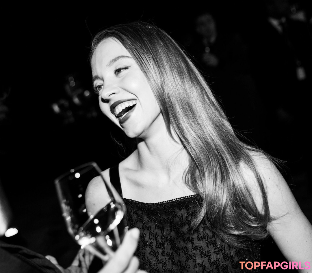 Foto desnuda filtrada de OnlyFans de Sydney Sweeney #1338