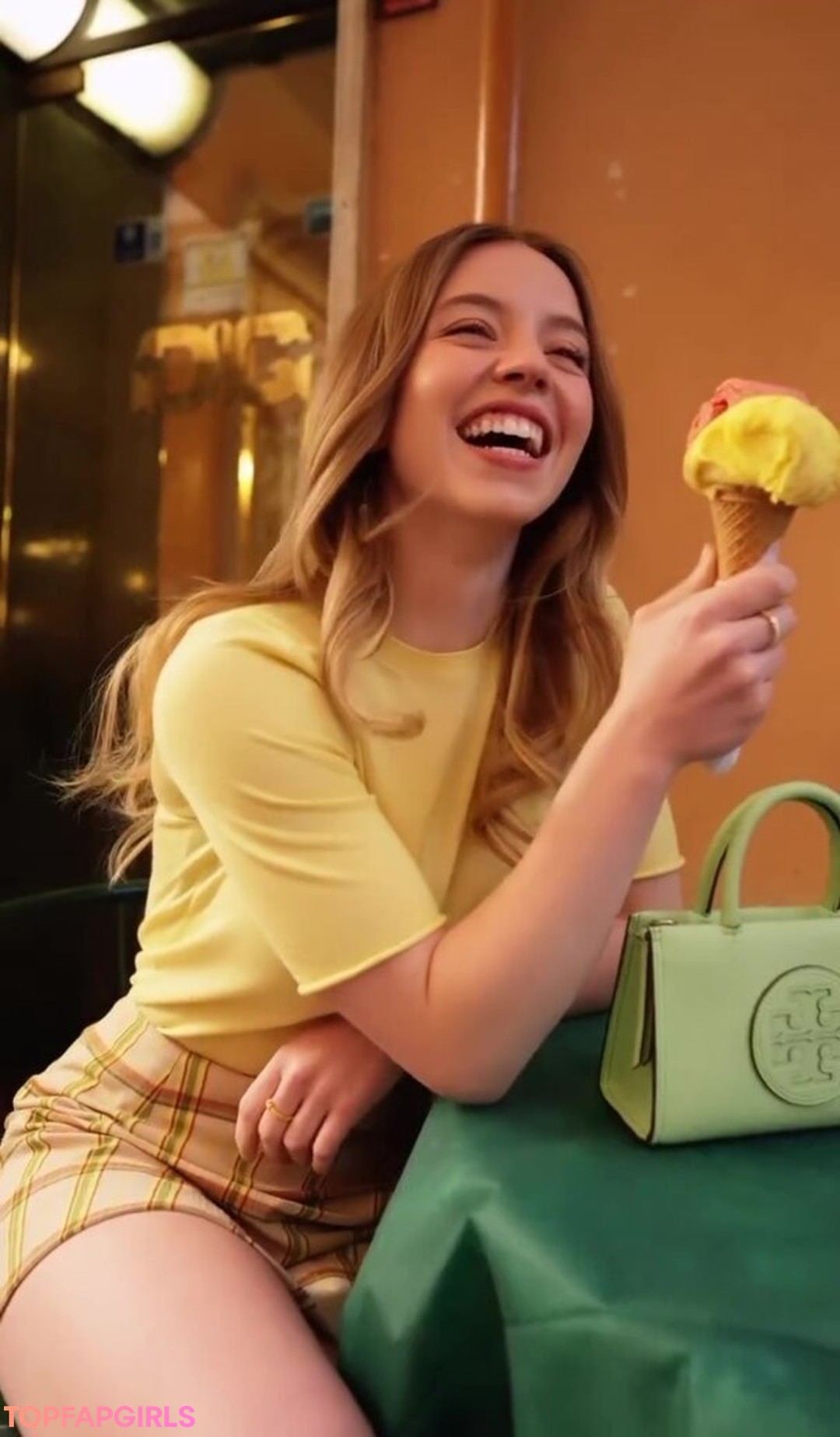 Foto desnuda filtrada de OnlyFans de Sydney Sweeney #1353