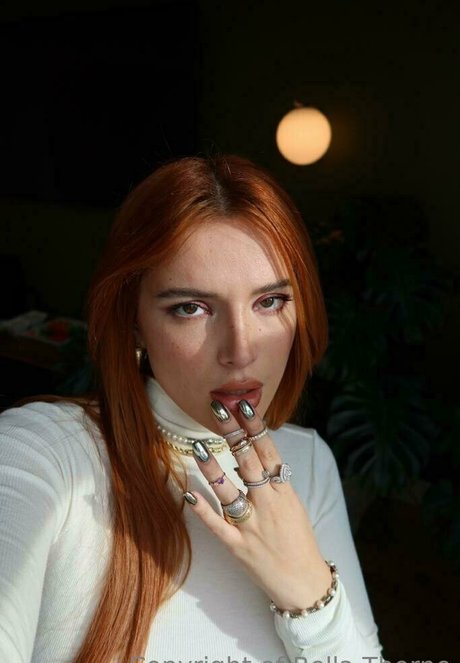 Bella Thorne