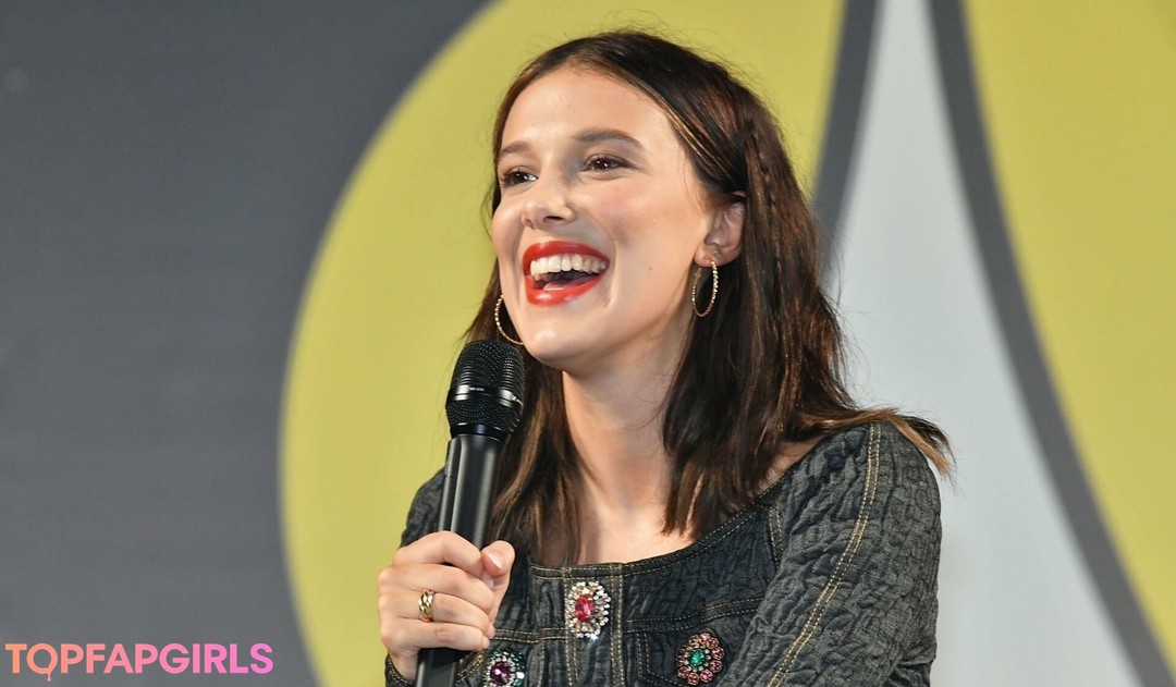 Foto desnuda filtrada de OnlyFans de Millie Bobby Brown #1112