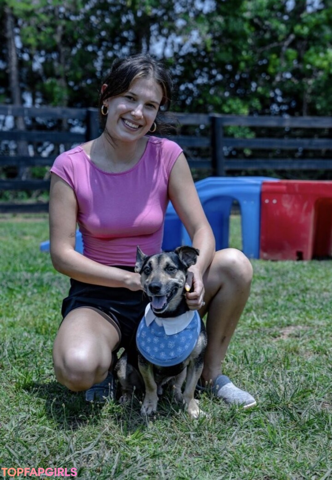 Foto desnuda filtrada de OnlyFans de Millie Bobby Brown #1169