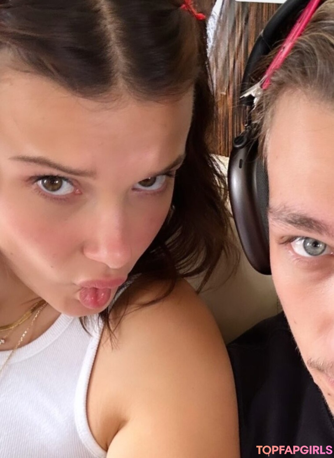 Foto desnuda filtrada de OnlyFans de Millie Bobby Brown #1363