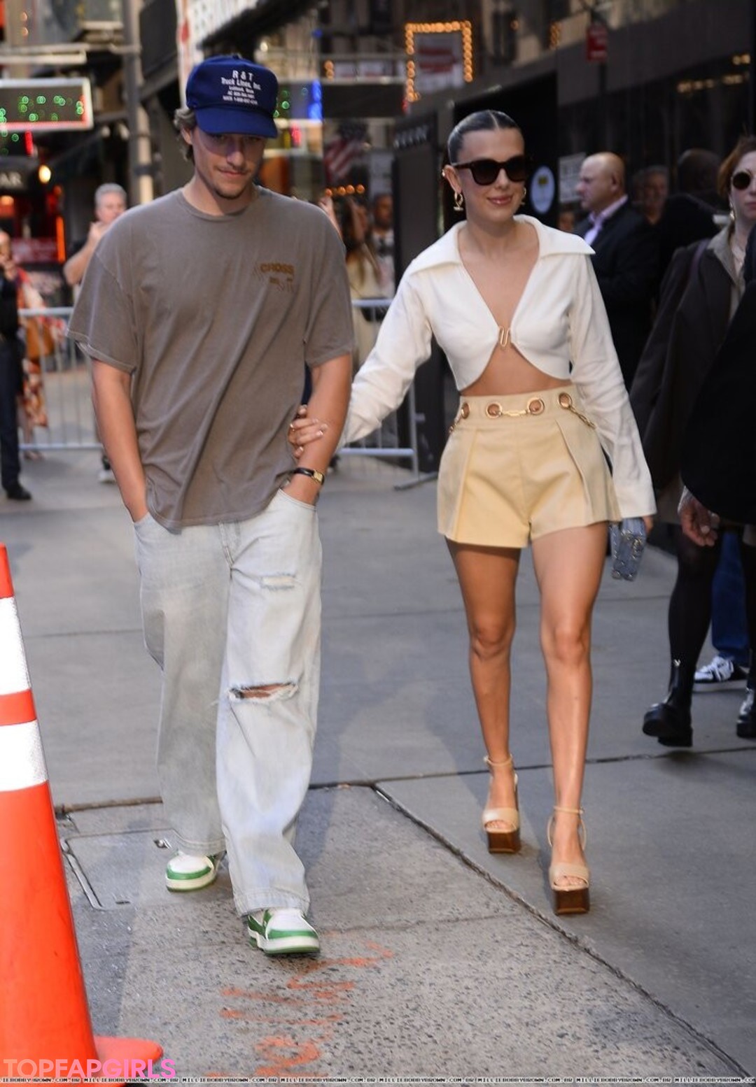 Foto desnuda filtrada de OnlyFans de Millie Bobby Brown #1513