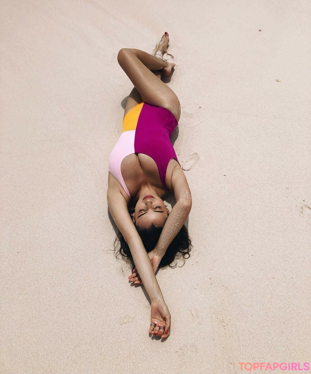 Foto desnuda filtrada de OnlyFans de Selena Gomez #1449