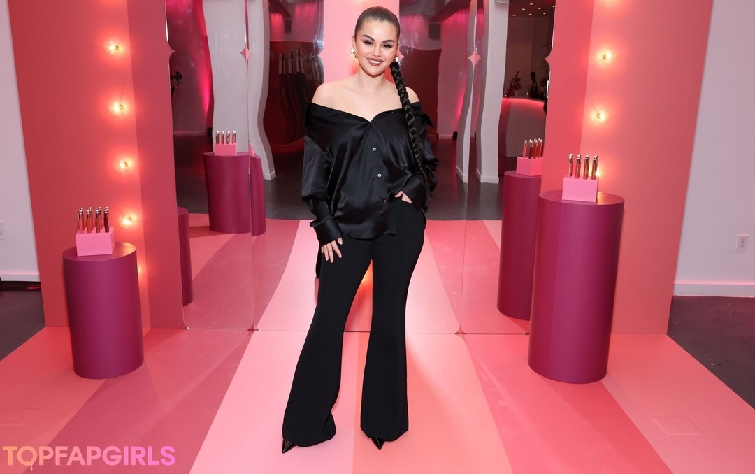 Foto desnuda filtrada de OnlyFans de Selena Gomez #1954