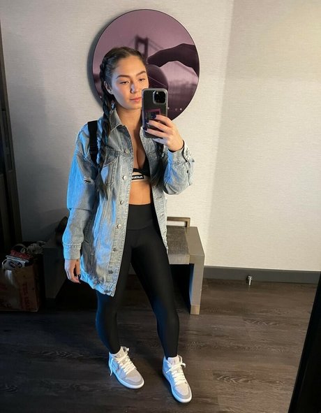 Skye Dolecki