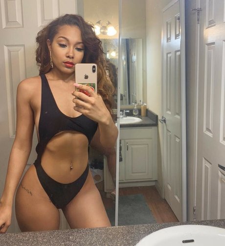 Parker McKenna Posey
