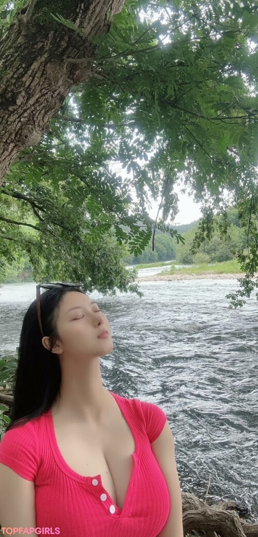 Foto desnuda filtrada de OnlyFans de Qiaoniutt #1717