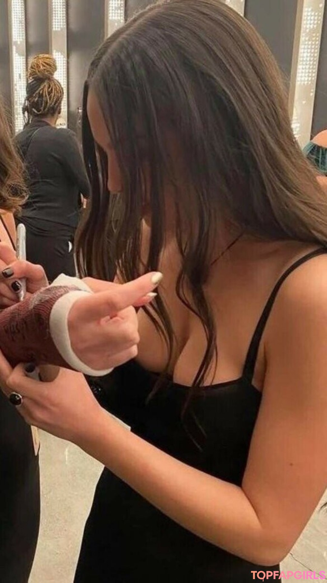 Foto desnuda filtrada de OnlyFans de Olivia Rodrigo #1049