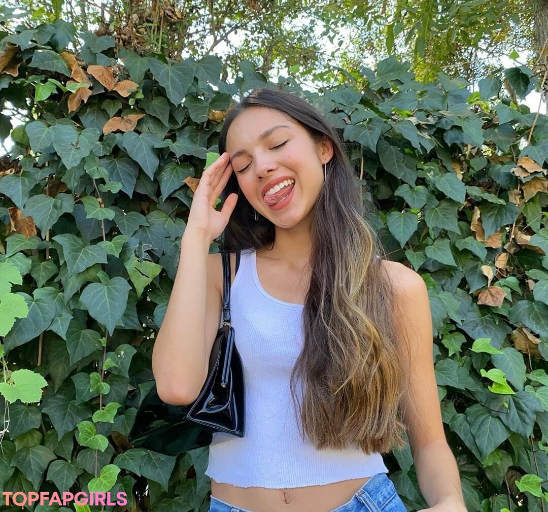Foto desnuda filtrada de OnlyFans de Olivia Rodrigo #1172