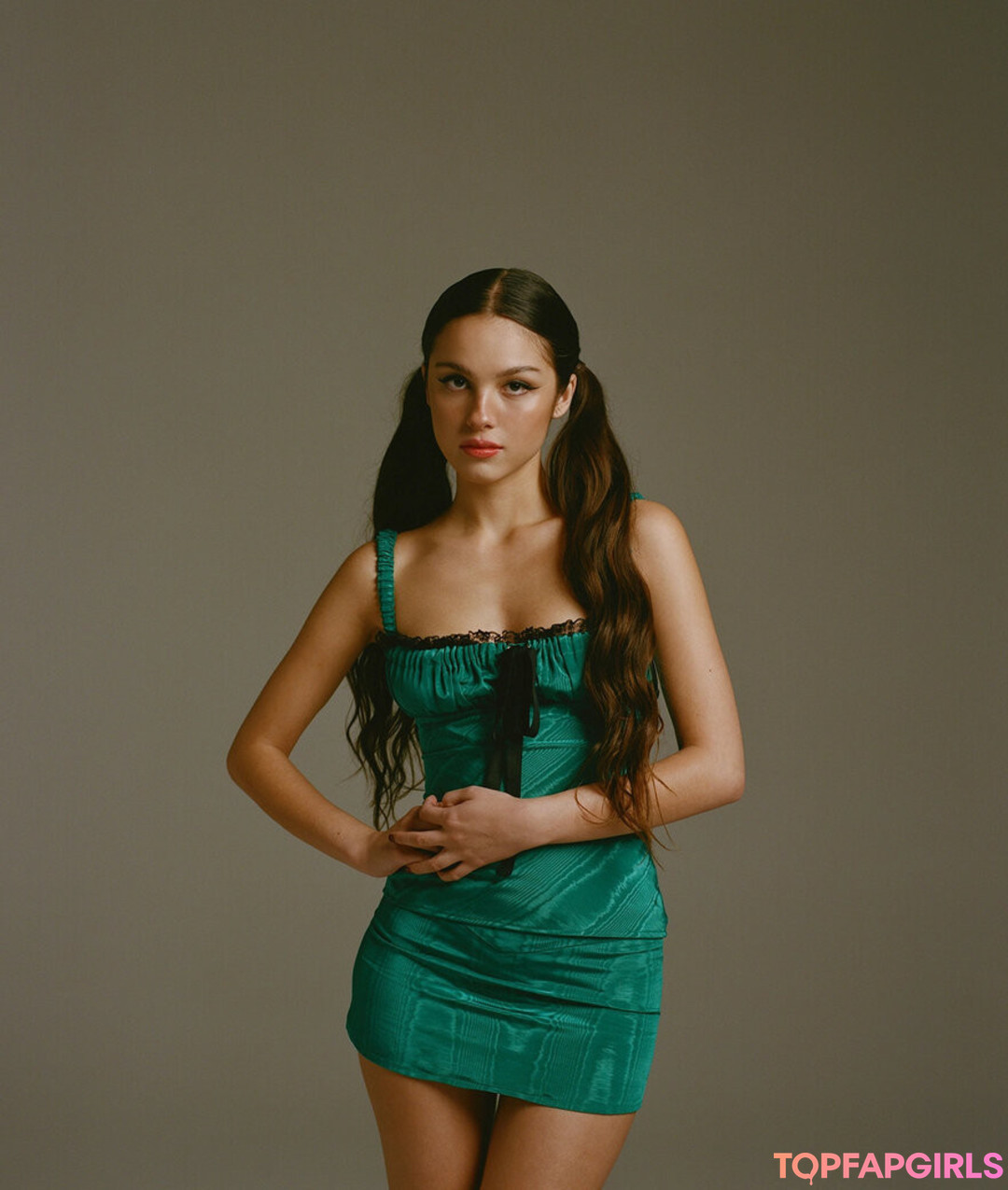 Foto desnuda filtrada de OnlyFans de Olivia Rodrigo #1234