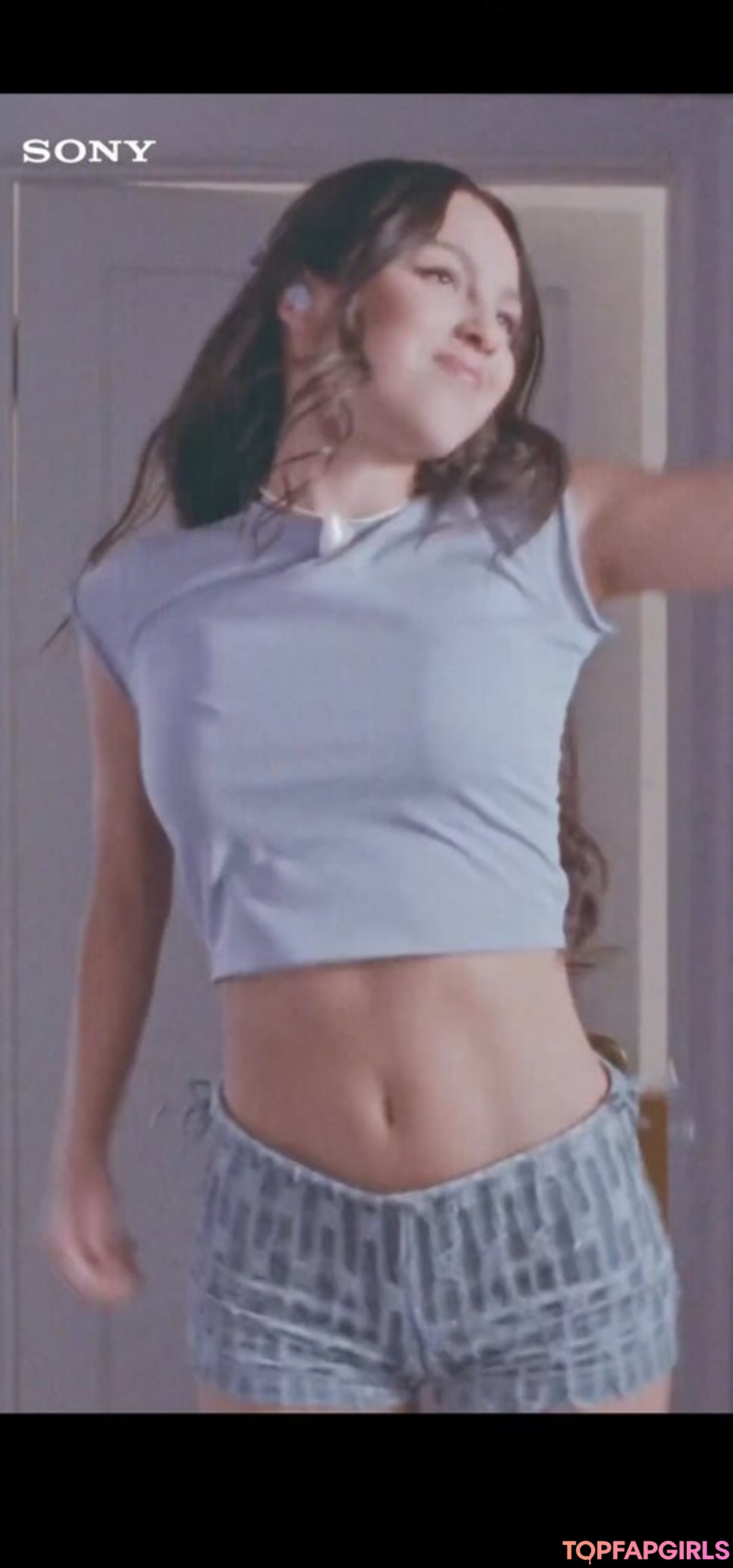 Foto desnuda filtrada de OnlyFans de Olivia Rodrigo #1547