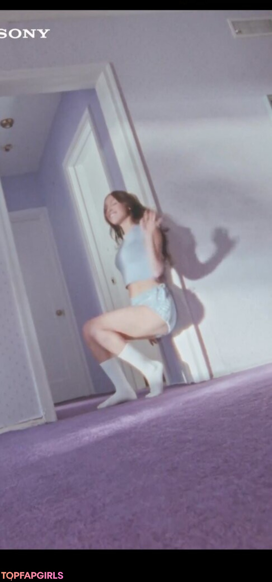 Foto desnuda filtrada de OnlyFans de Olivia Rodrigo #1564