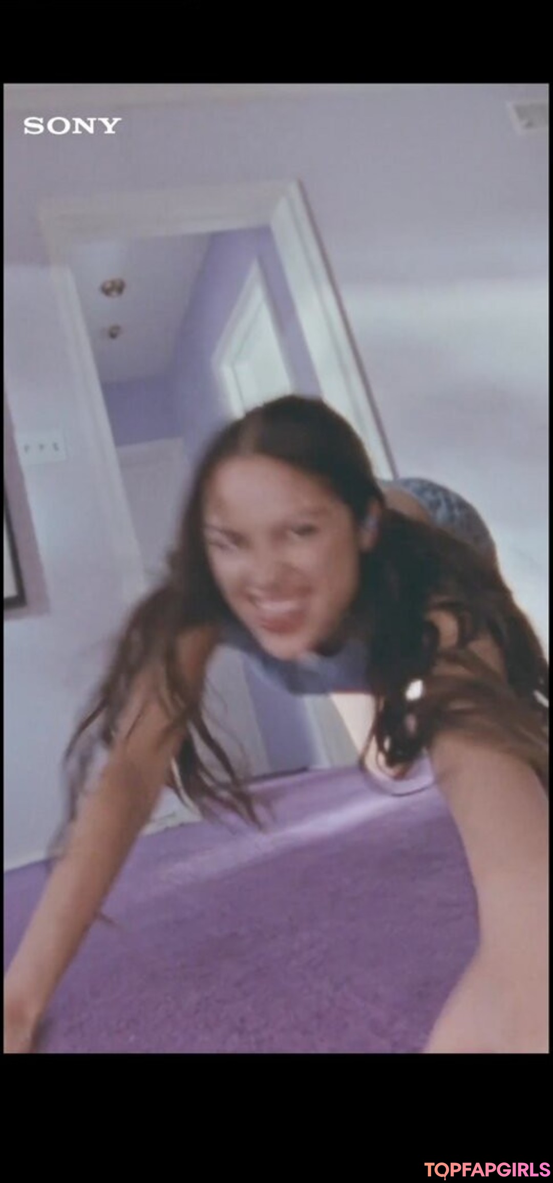 Foto desnuda filtrada de OnlyFans de Olivia Rodrigo #1572