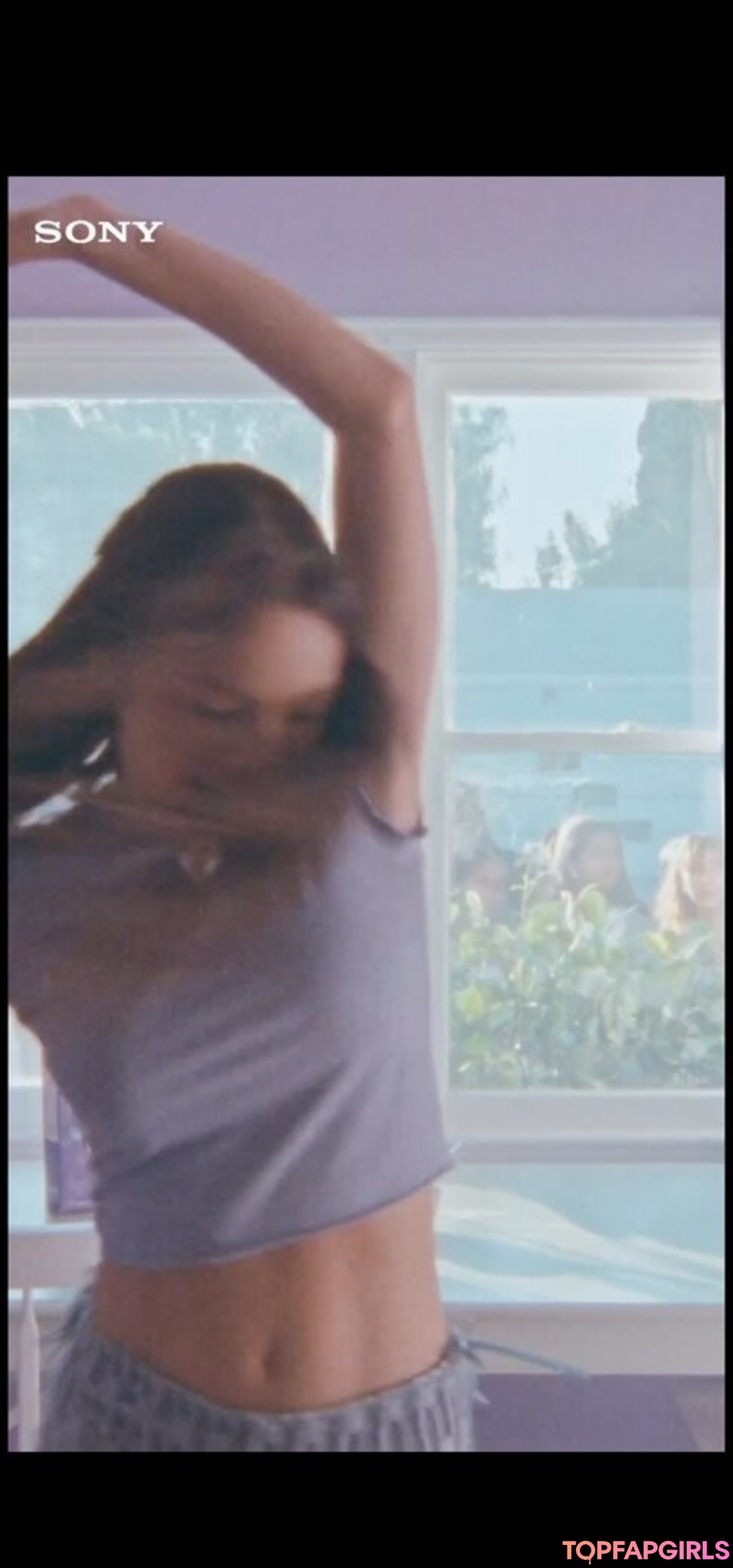 Foto desnuda filtrada de OnlyFans de Olivia Rodrigo #1575