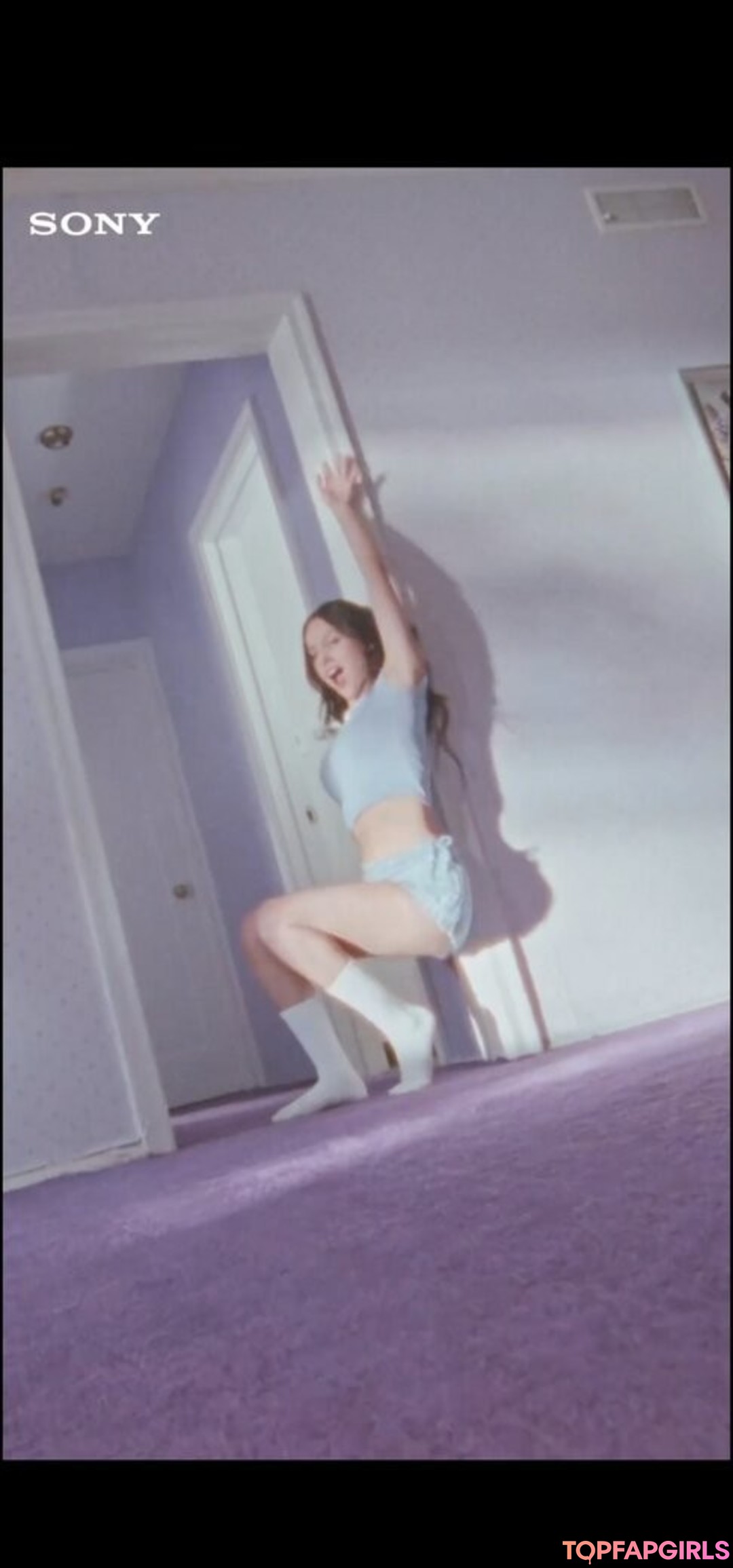 Foto desnuda filtrada de OnlyFans de Olivia Rodrigo #1585