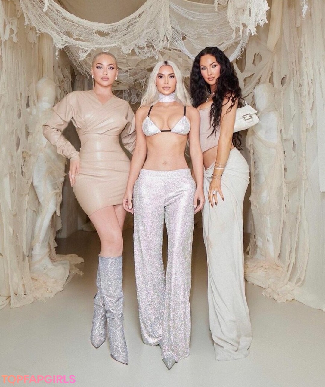 Foto desnuda filtrada de OnlyFans de Kim Kardashian #1203