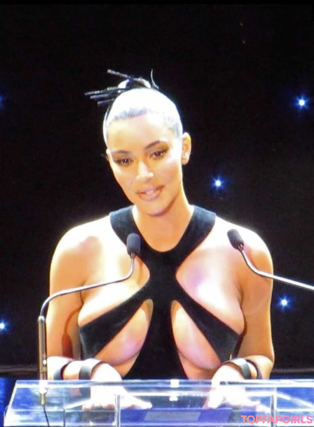 Foto desnuda filtrada de OnlyFans de Kim Kardashian #1233