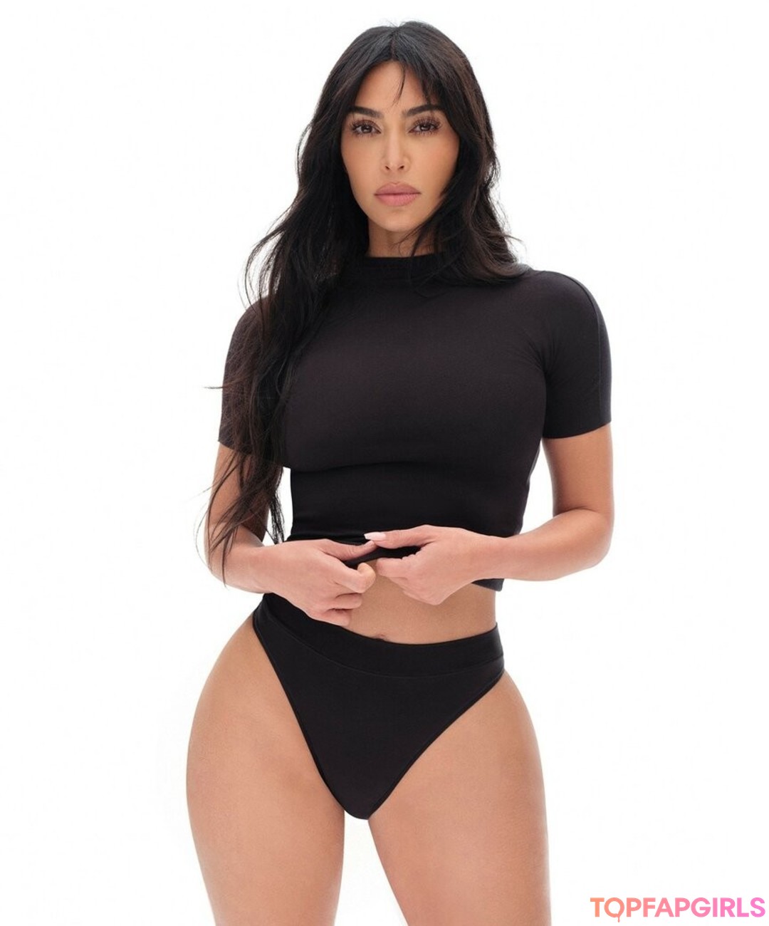 Foto desnuda filtrada de OnlyFans de Kim Kardashian #1361