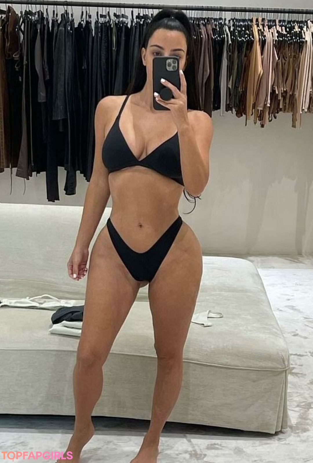 Foto desnuda filtrada de OnlyFans de Kim Kardashian #1561