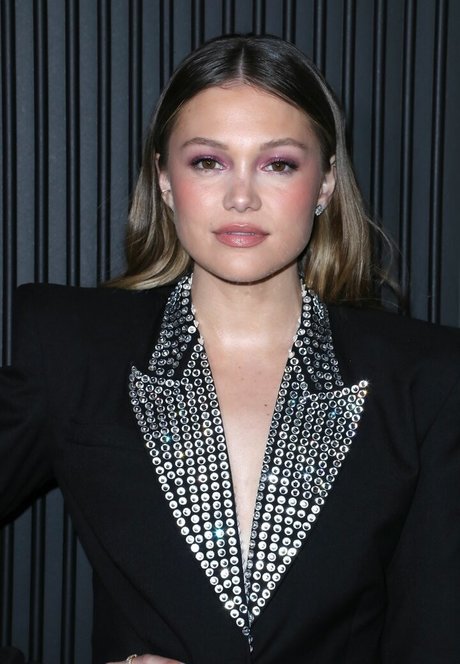Olivia Holt