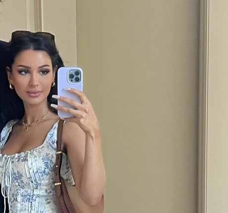 Sssniperwolf Foto desnuda filtrada de OnlyFans de Sssniperwolf #145