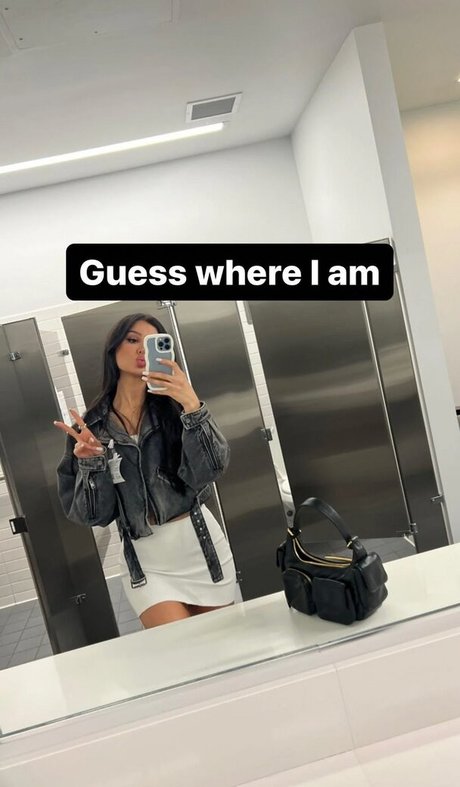 Sssniperwolf Foto desnuda filtrada de OnlyFans de Sssniperwolf #240