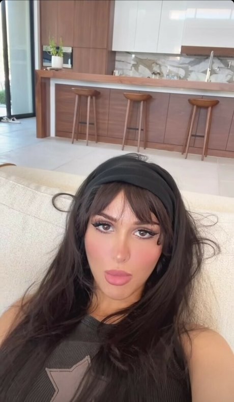 Sssniperwolf Foto desnuda filtrada de OnlyFans de Sssniperwolf #273