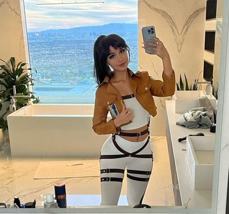 Sssniperwolf Foto desnuda filtrada de OnlyFans de Sssniperwolf #5