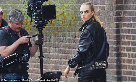 Cara Delevingne