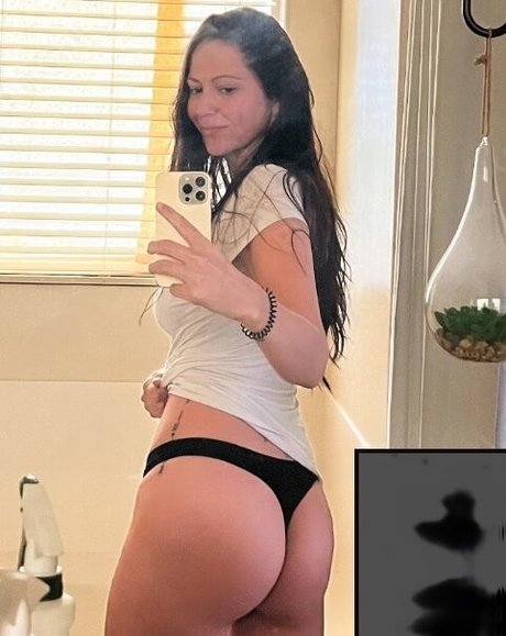 Foto desnuda filtrada de OnlyFans de Jessica Bencomo