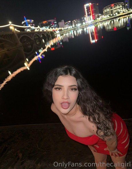 Thecaligirl
