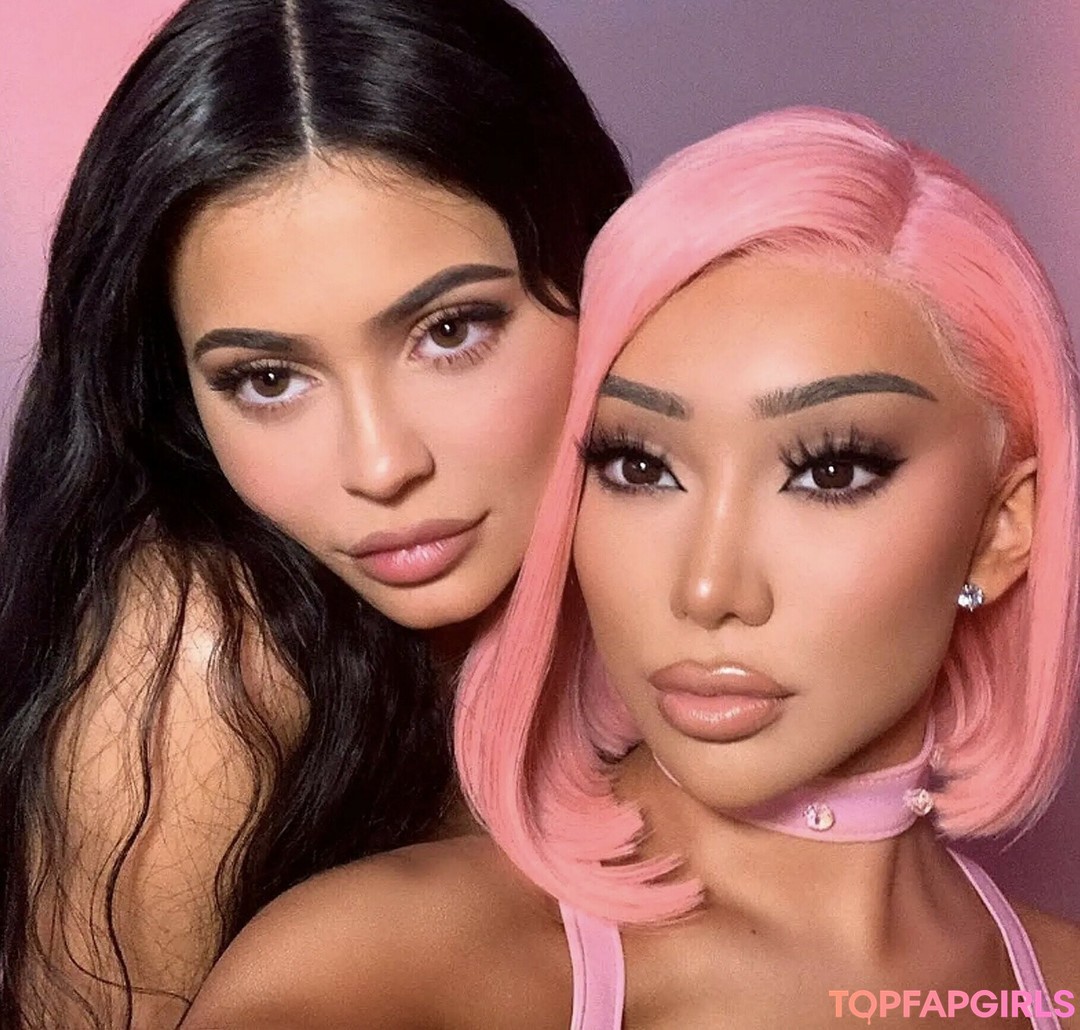 Foto desnuda filtrada de OnlyFans de Kylie Jenner #1249