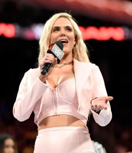 Wwe Lana