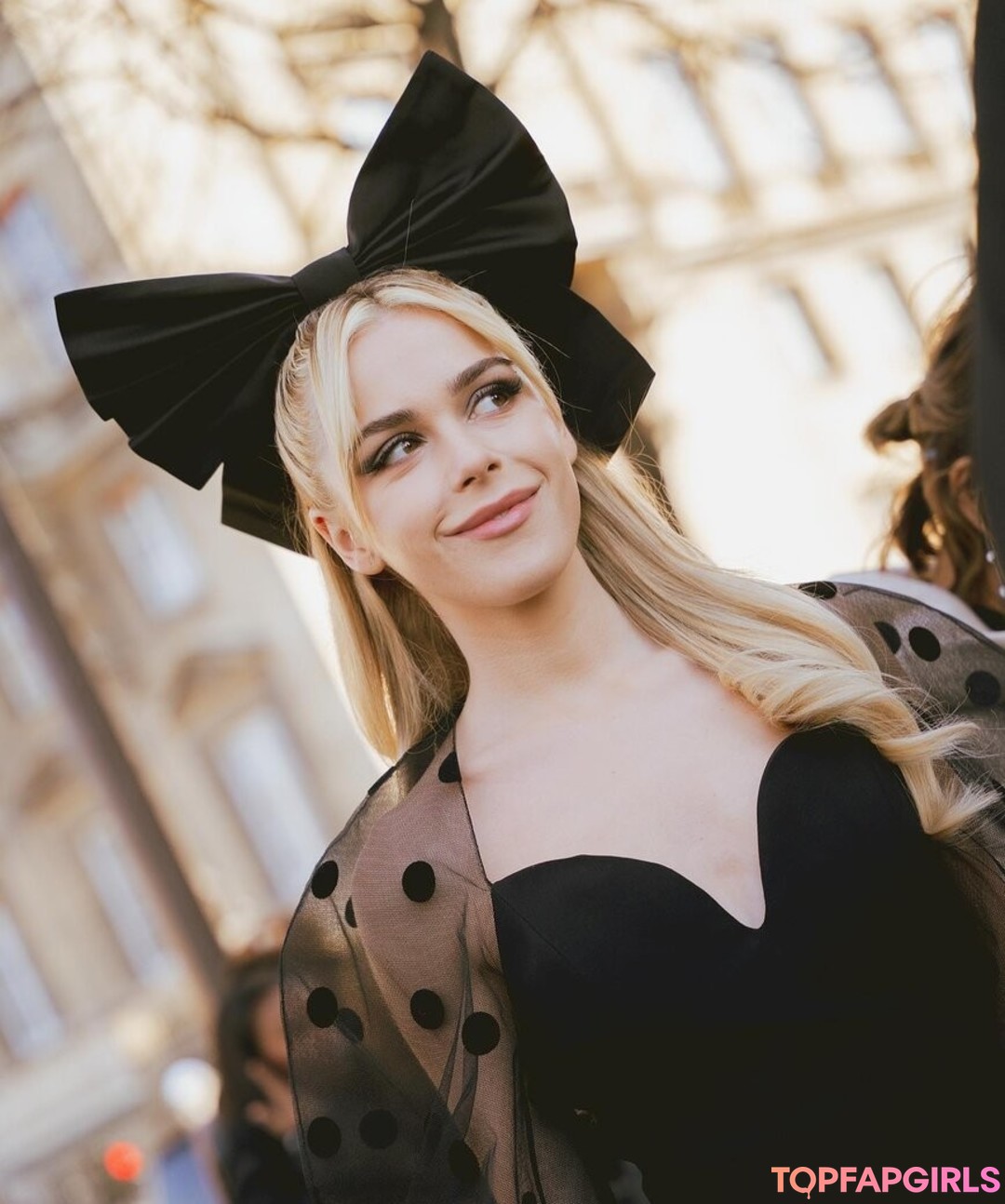 Foto desnuda filtrada de OnlyFans de Kiernan Shipka #1110