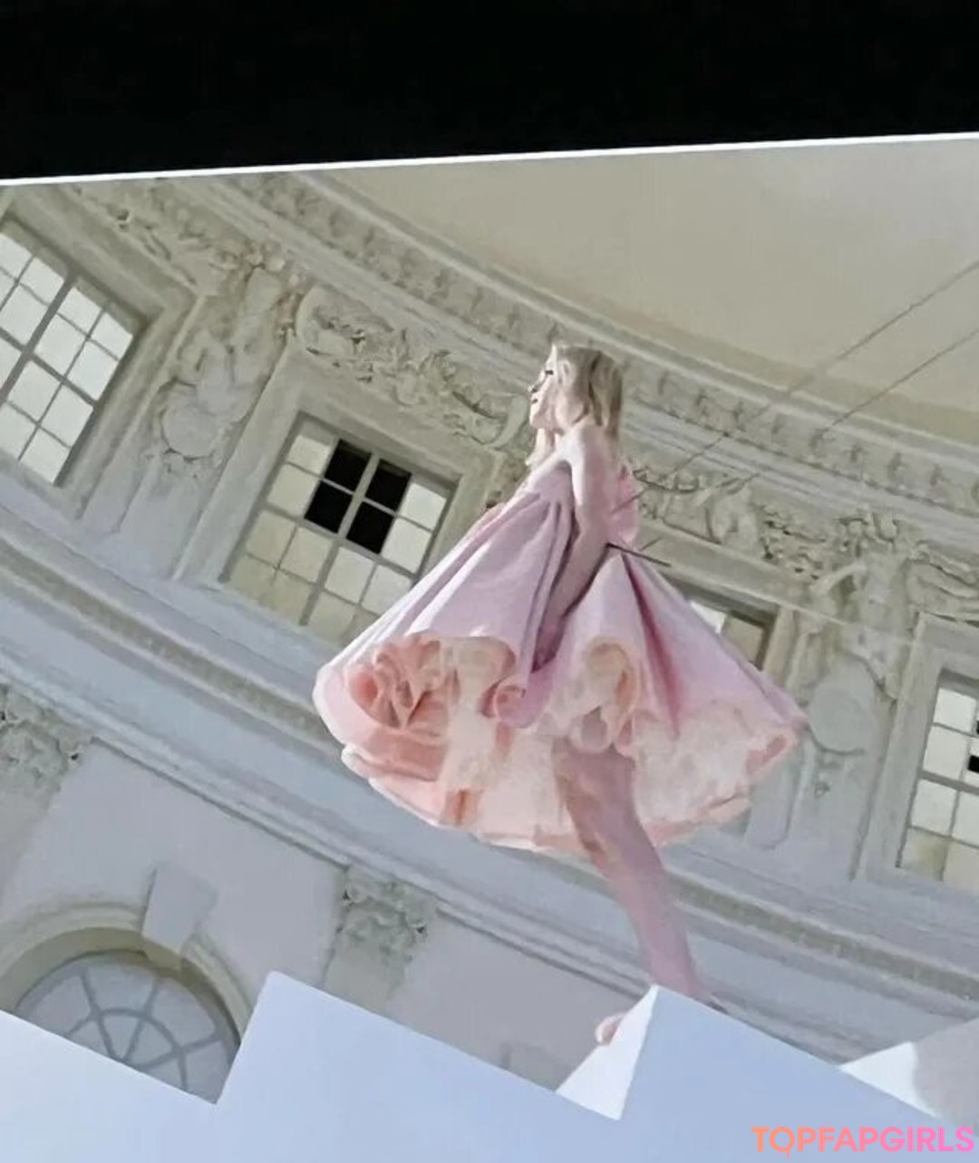 Foto desnuda filtrada de OnlyFans de Kiernan Shipka #1362