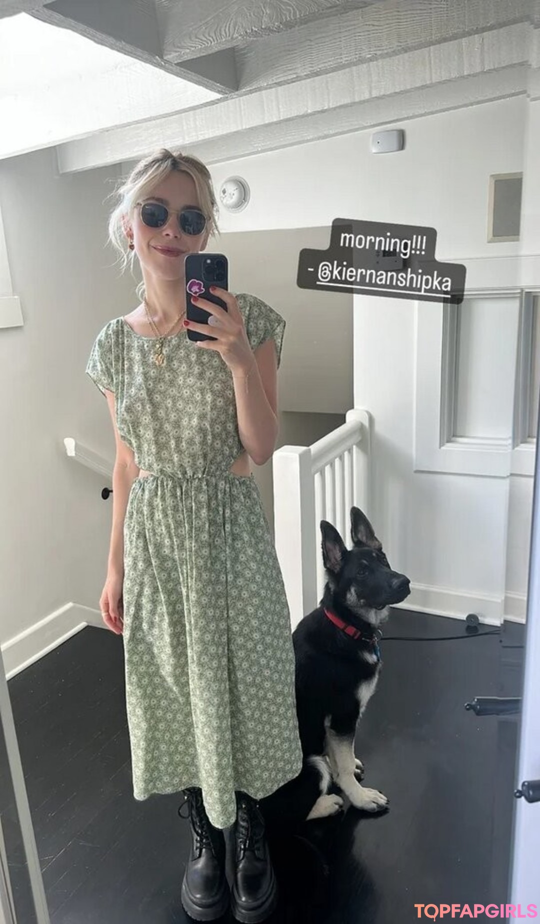 Foto desnuda filtrada de OnlyFans de Kiernan Shipka #1537