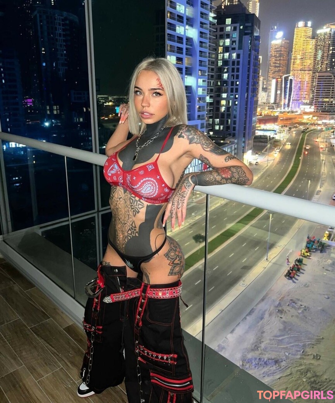 Foto desnuda filtrada de OnlyFans de Fishball Suicide #1667