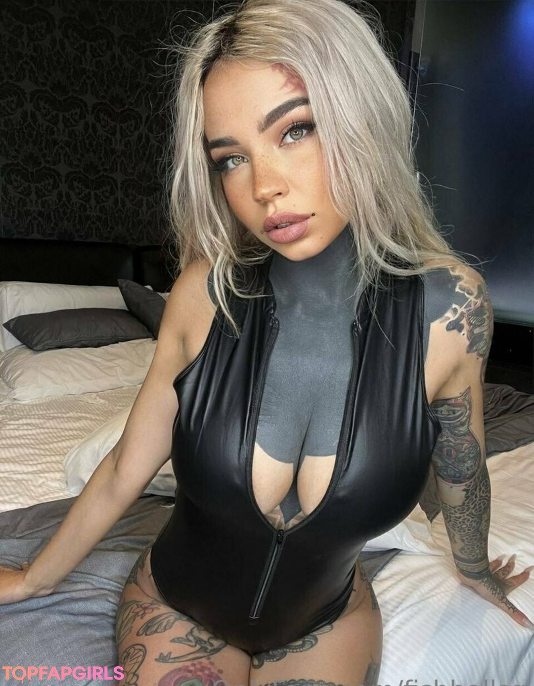Foto desnuda filtrada de OnlyFans de Fishball Suicide #1873