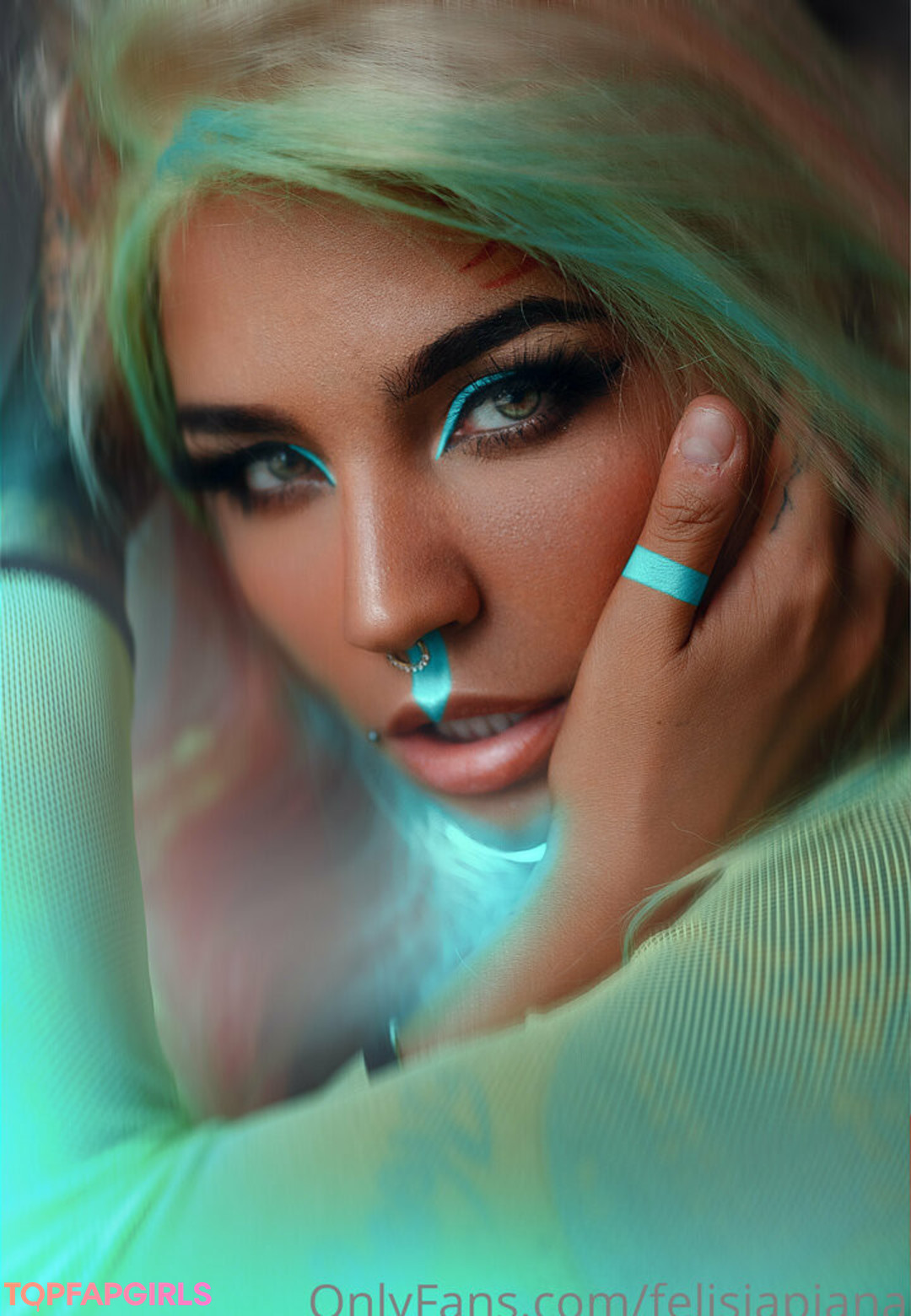 Foto desnuda filtrada de OnlyFans de Fishball Suicide #1960