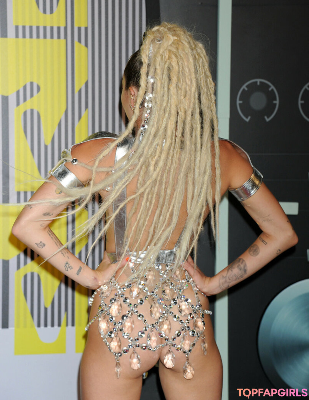 Foto desnuda filtrada de OnlyFans de Miley Cyrus #1180