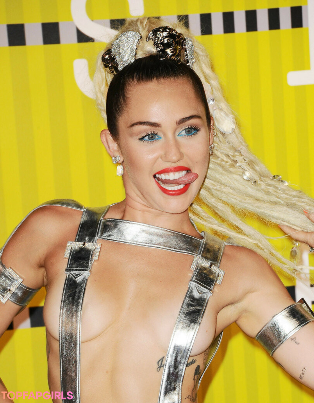 Foto desnuda filtrada de OnlyFans de Miley Cyrus #1190