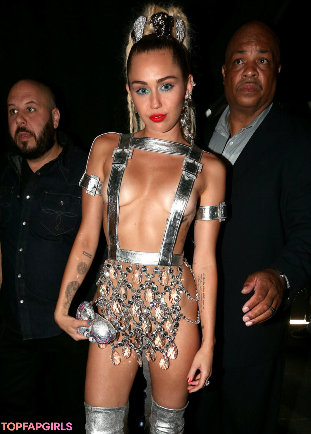 Foto desnuda filtrada de OnlyFans de Miley Cyrus #1209