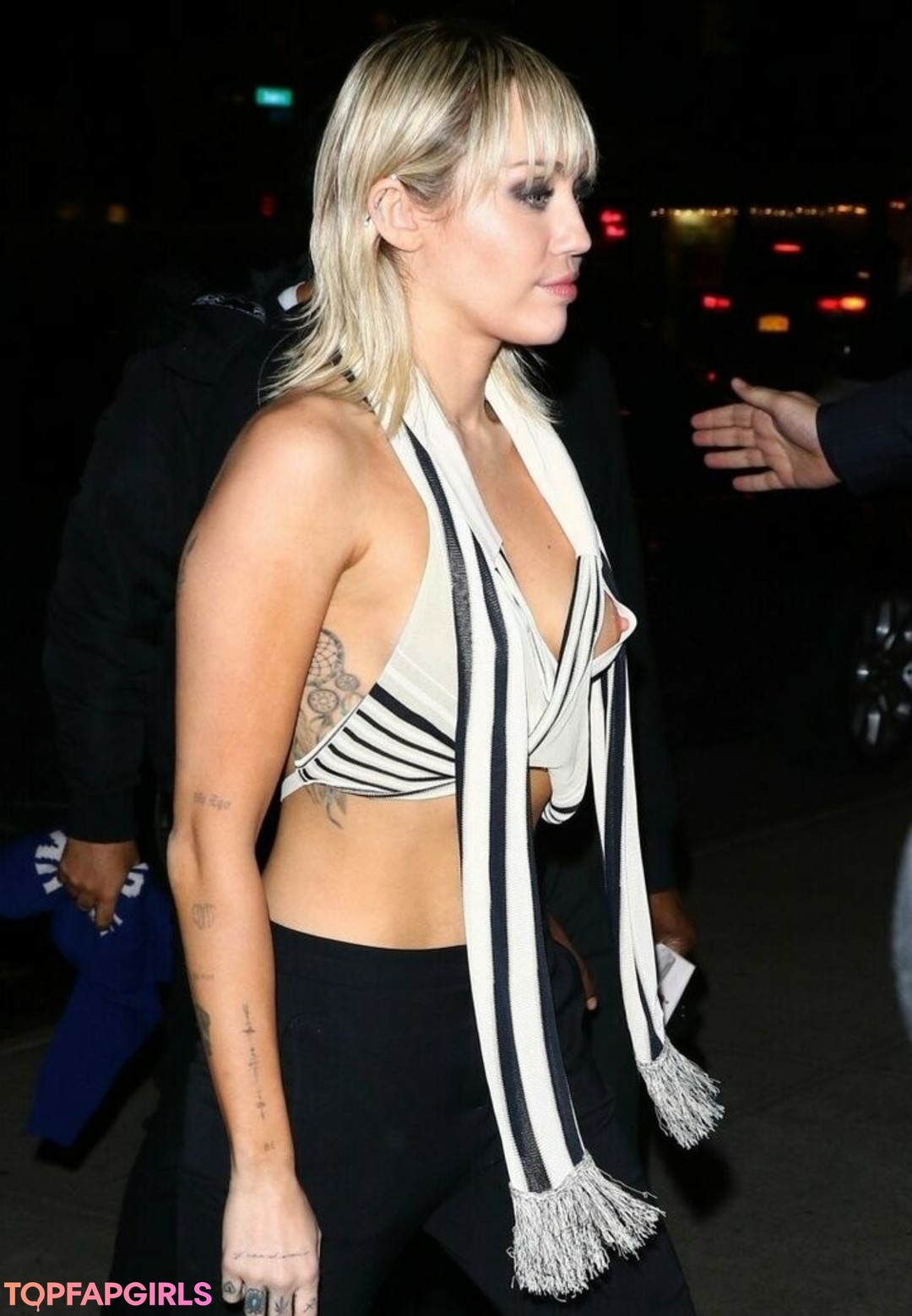 Foto desnuda filtrada de OnlyFans de Miley Cyrus #1338