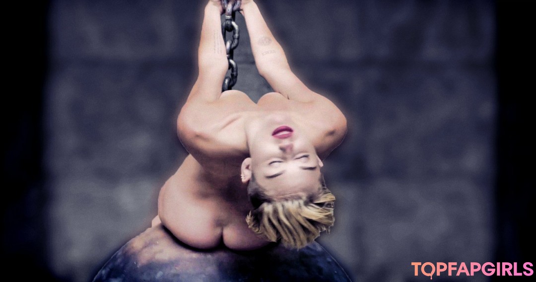 Foto desnuda filtrada de OnlyFans de Miley Cyrus #1654