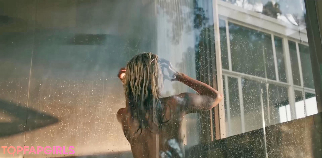 Foto desnuda filtrada de OnlyFans de Miley Cyrus #1907