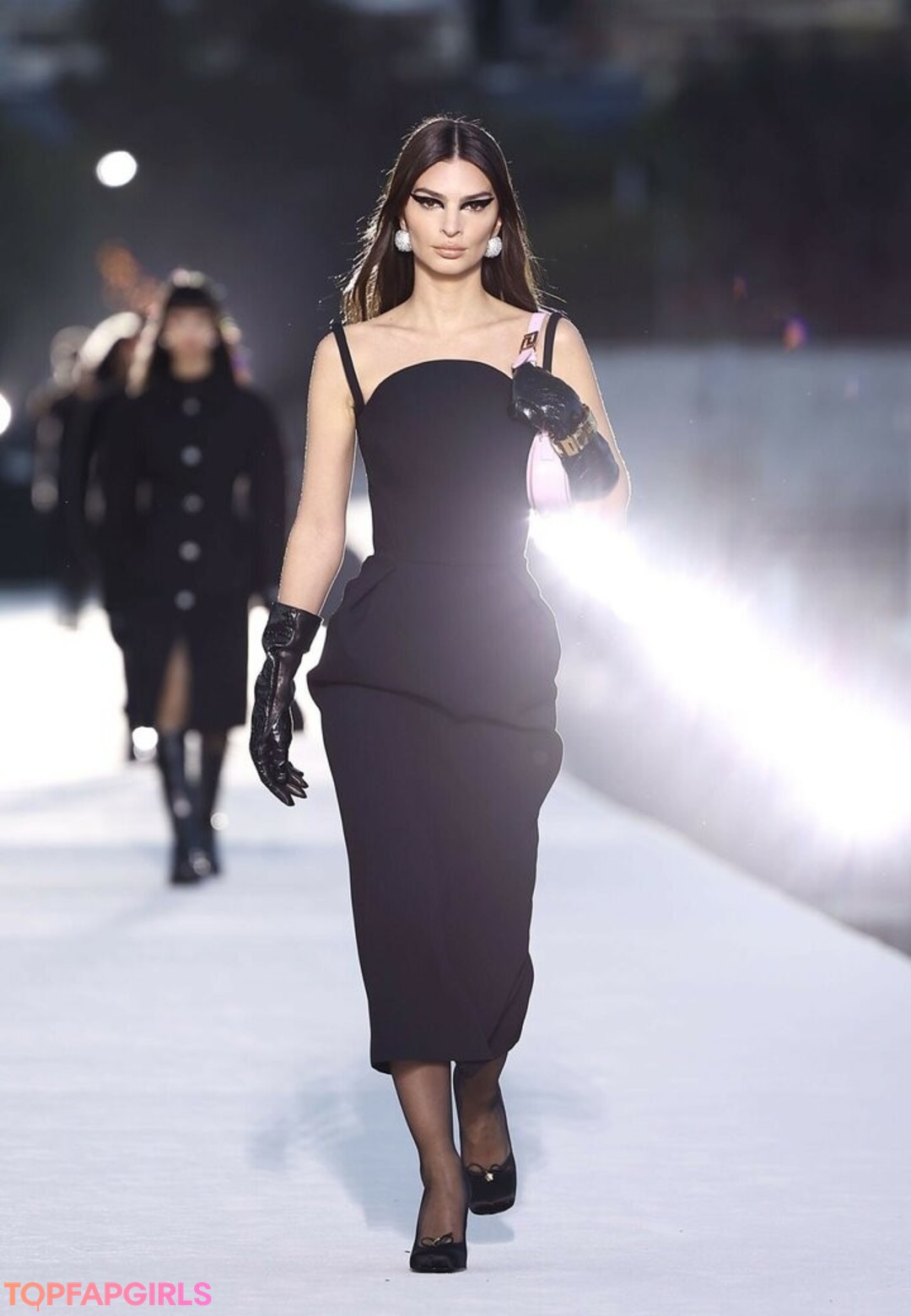 Foto desnuda filtrada de OnlyFans de Emily Ratajkowski #1391