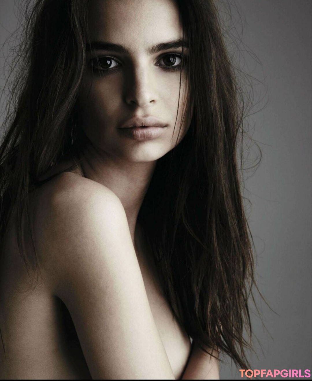Foto desnuda filtrada de OnlyFans de Emily Ratajkowski #1687