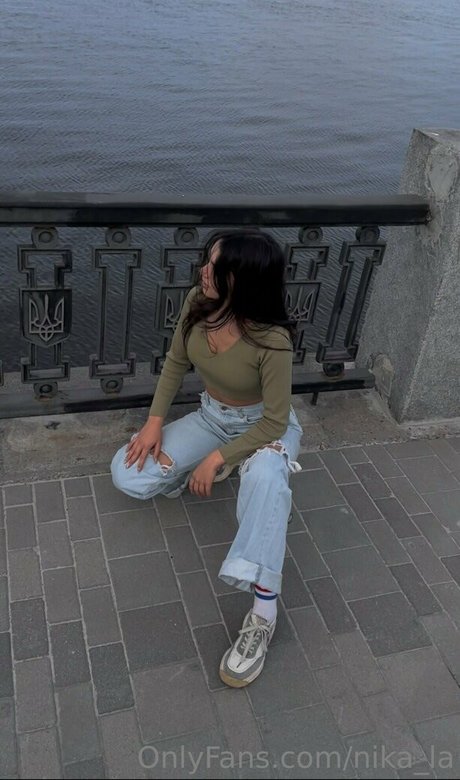Nika_la