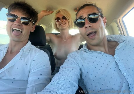Foto desnuda filtrada de OnlyFans de Alexandrathorn